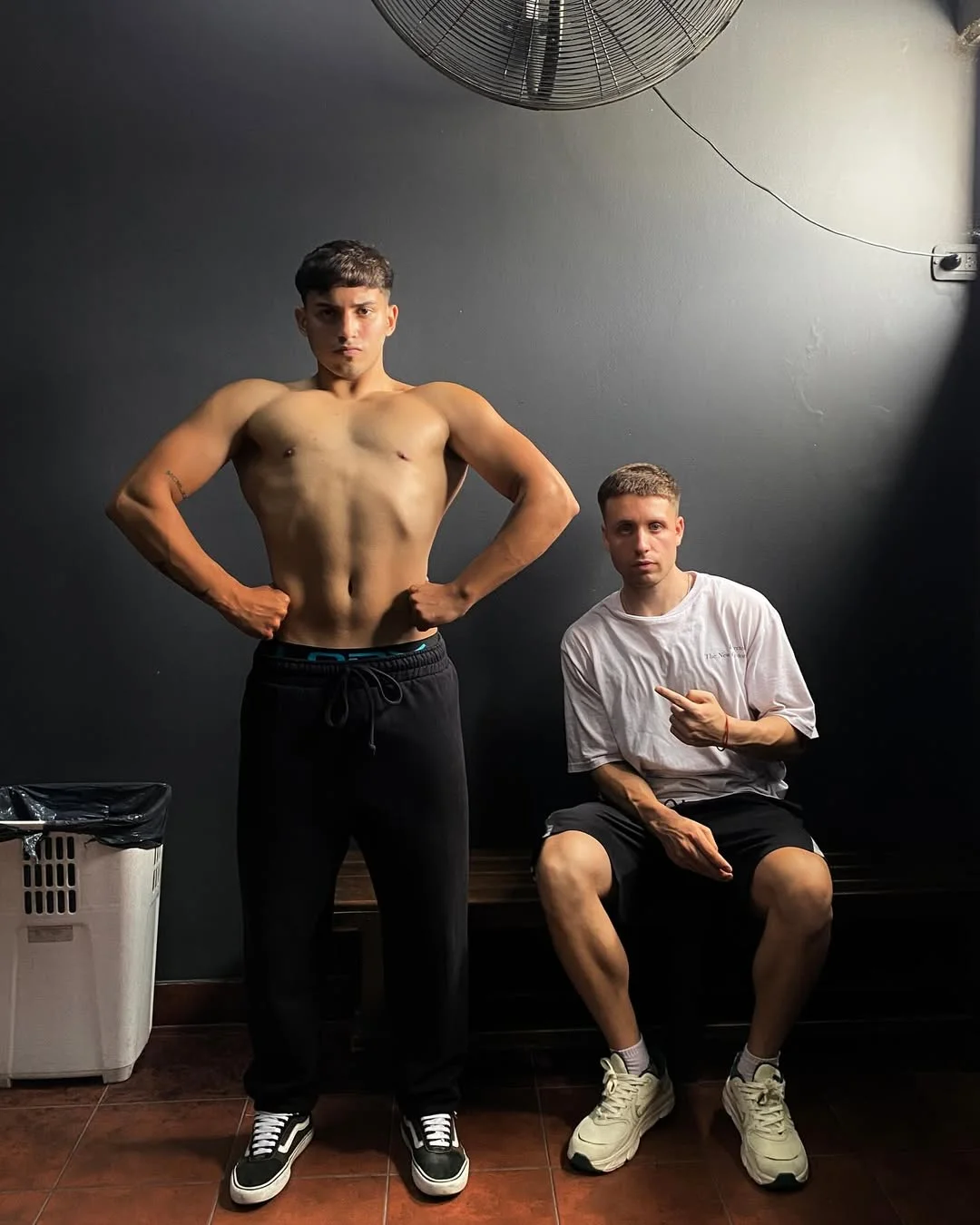 Matias junto a Joaco Muñoz en un check fisico